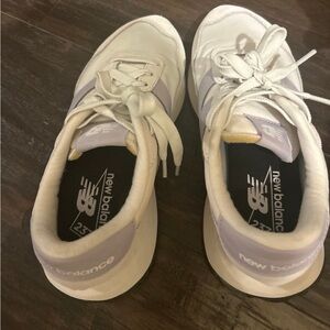 New Balance 237 women’s sneakers